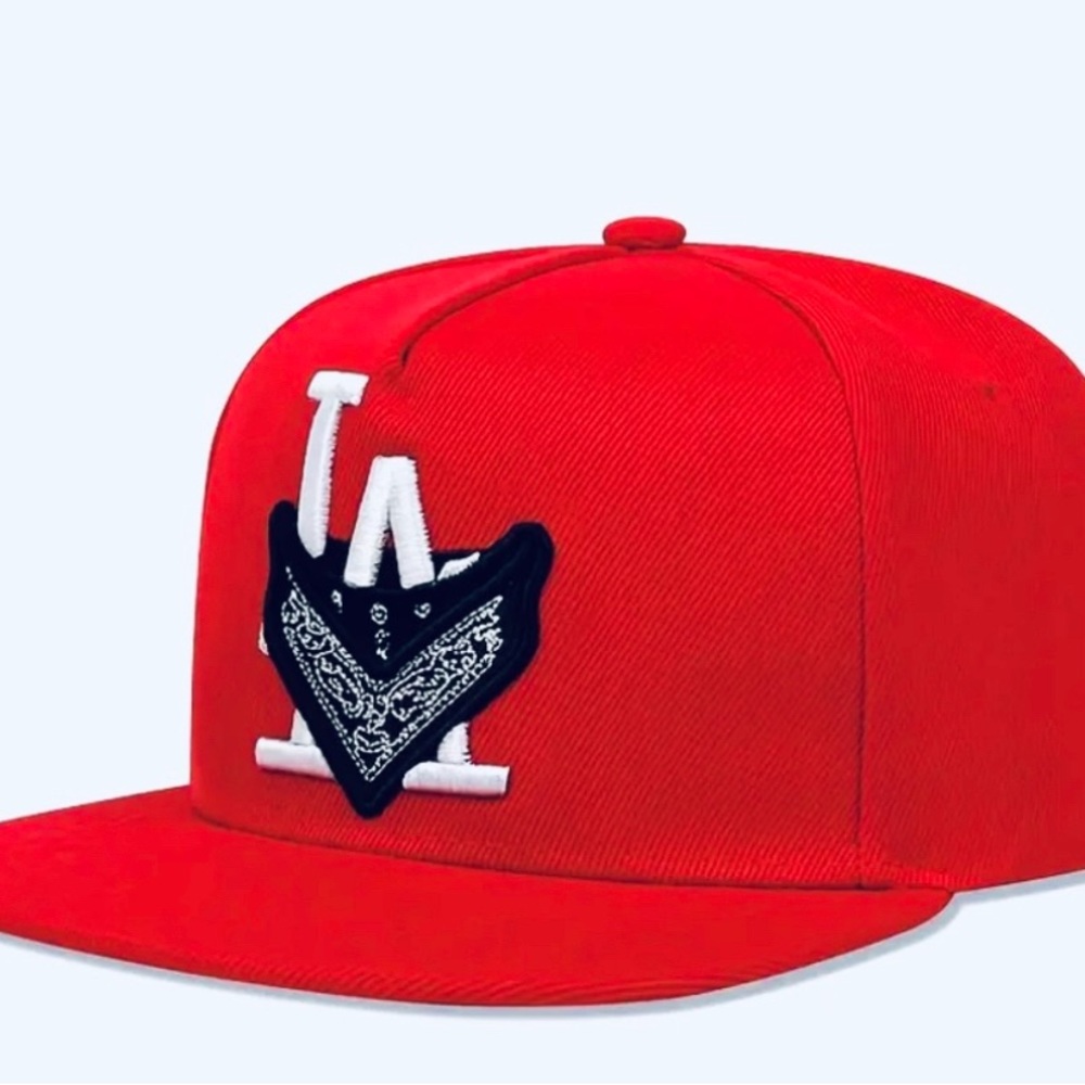 Los Angeles Snapback With Bandanna Across The LA. (RED & BLACK)…